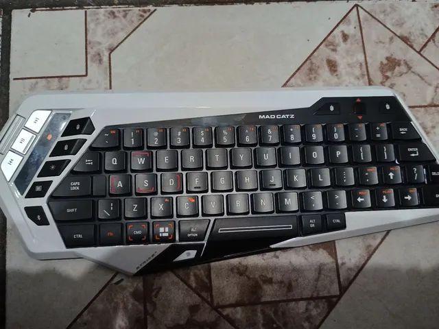 Teclado gamer Mad Catz Strike M - Foto 2