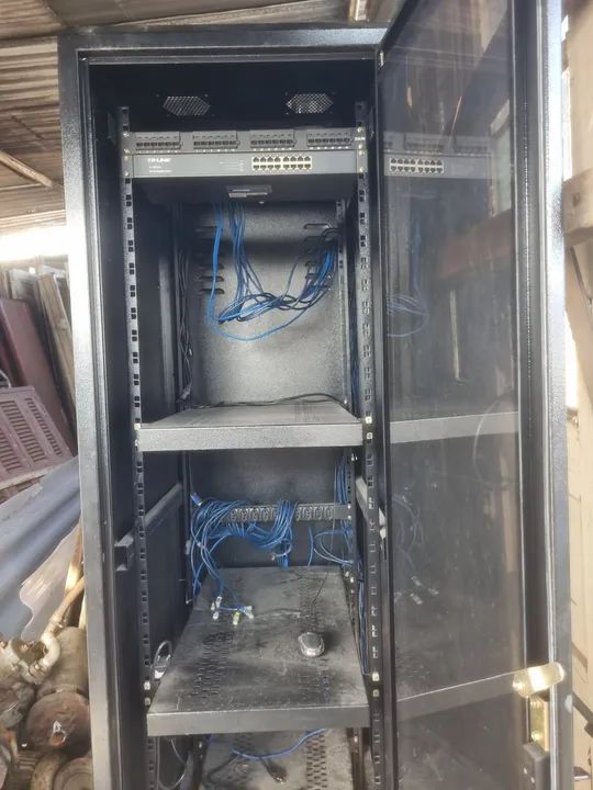 Rack piso servidor 40u 870mm com switch - Foto 6