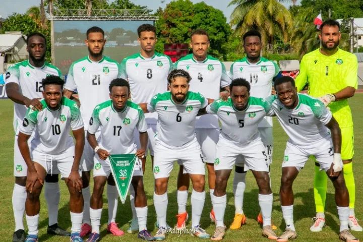 Camisa Macron Suriname 2024/25 Raridade Leia Descrição  - Foto 5