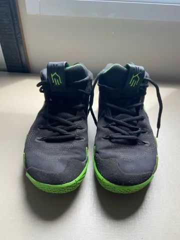 Kyrie on sale 4 olx