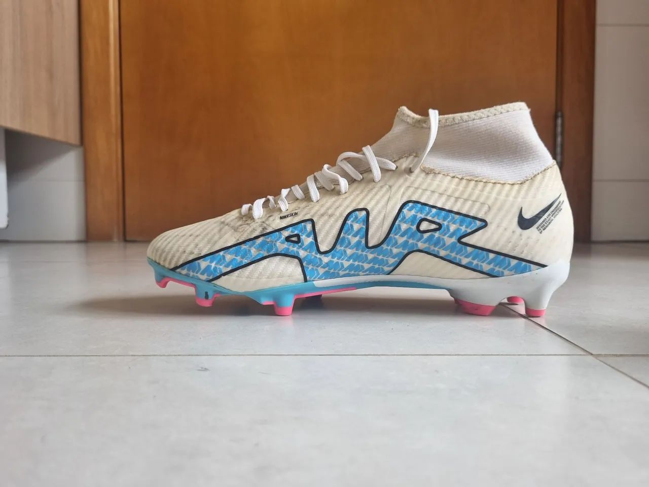 Chuteira Nike Air Zoom Academy Campo - Foto 2