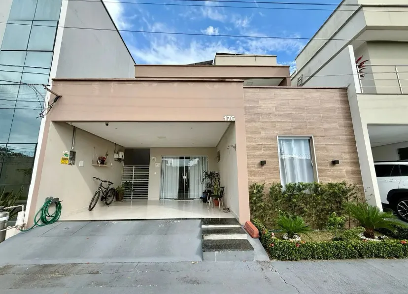 Casa Condomínio Ville França