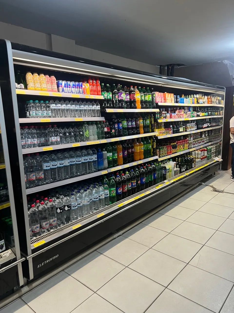 Expositor Refrigerado Vertical - Eletrofrio carnes  - Foto 2