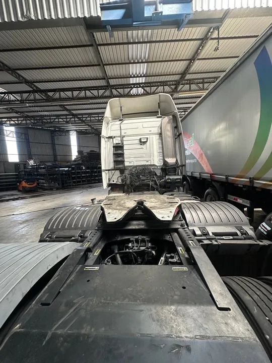 Mercedes-Benz Actros 2546 LS 6x2 - Foto 4