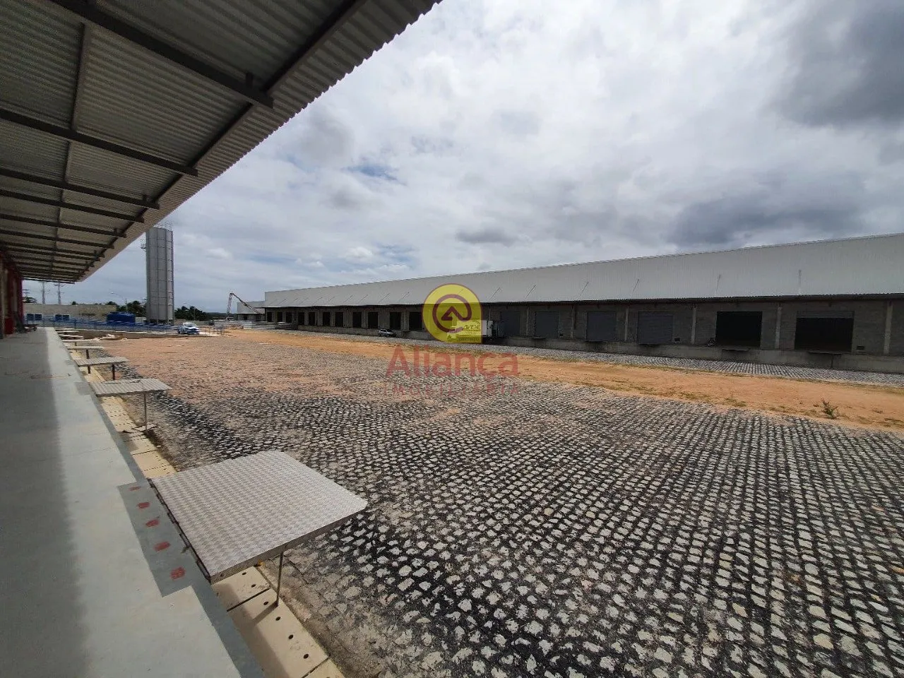 Condomínio logístico em São Gonçalo.