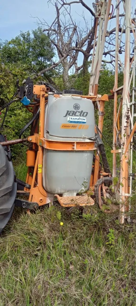 Jacto Tramontana Condor 800