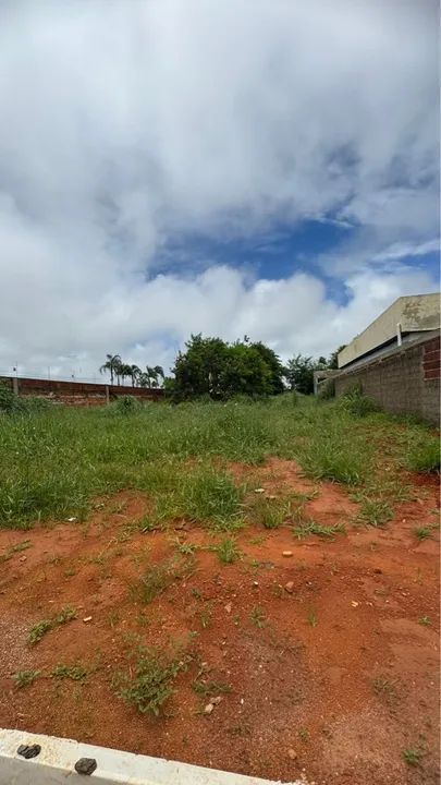 Terreno em ótima localização 800m2.