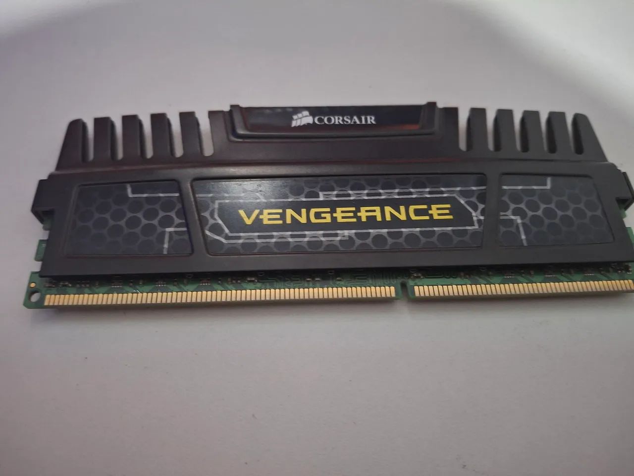 Corsair 8GB DDR3 RAM Memory64385501256706120