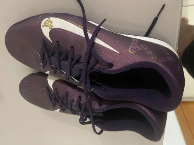 Chuteira Society Nike N? 40/41 com sistema amortecimento