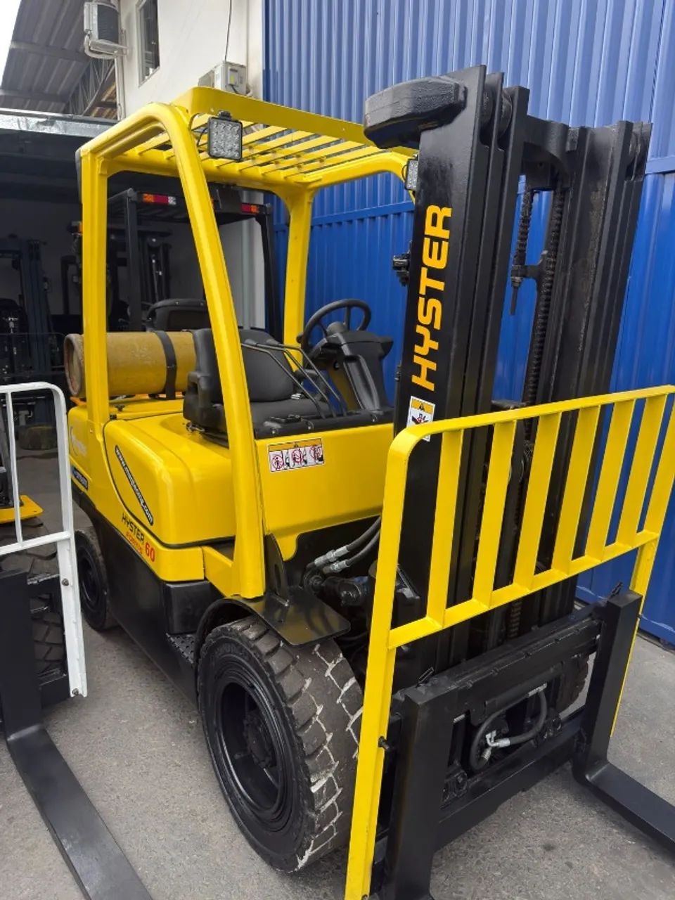 Empilhadeira Hyster H60FT - 2011- Triplex 4.7mts- GLP