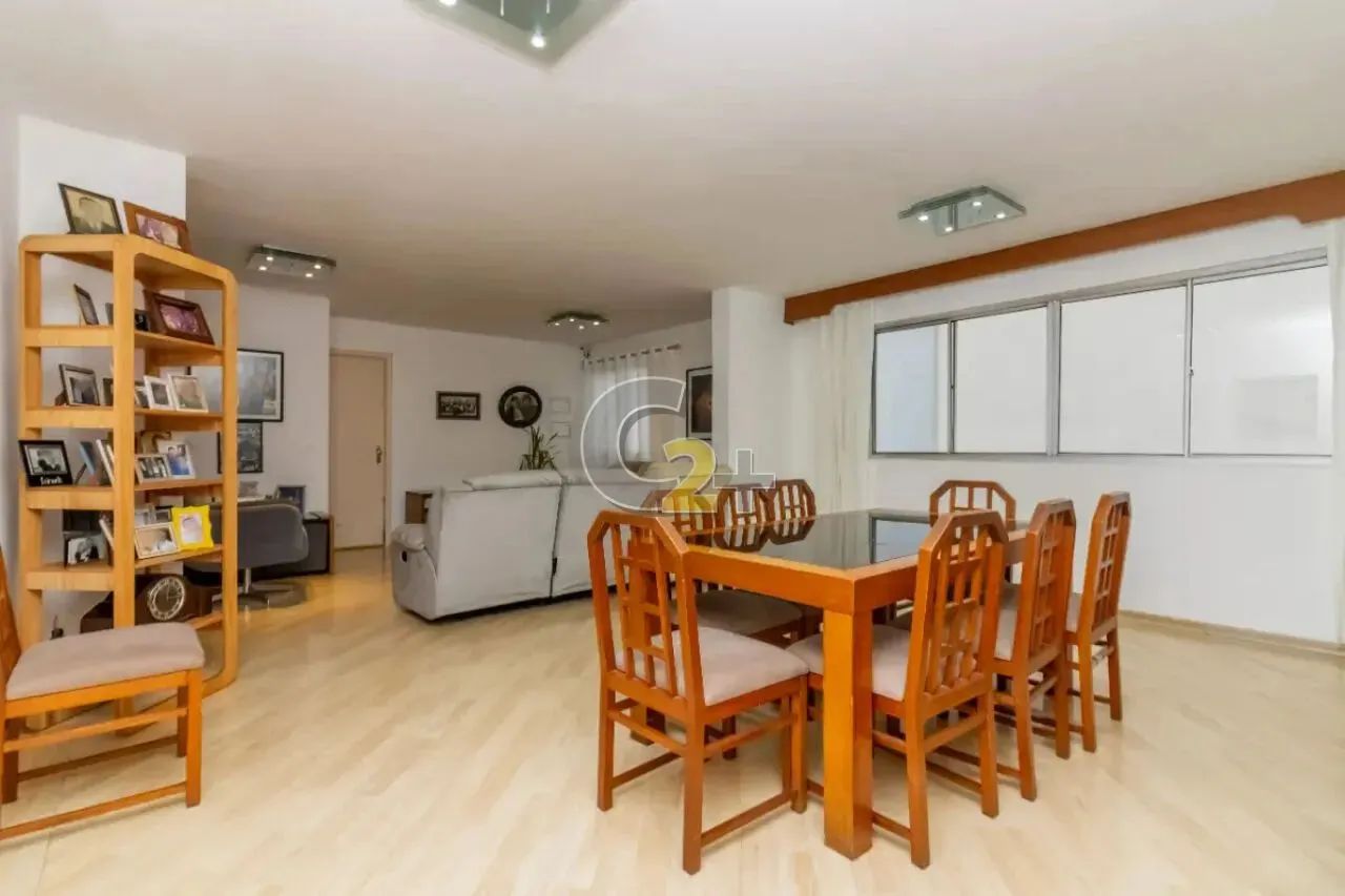 Apartamento à venda em Higienópolis com 3 quartos, sendo 1 suite e 1 vaga