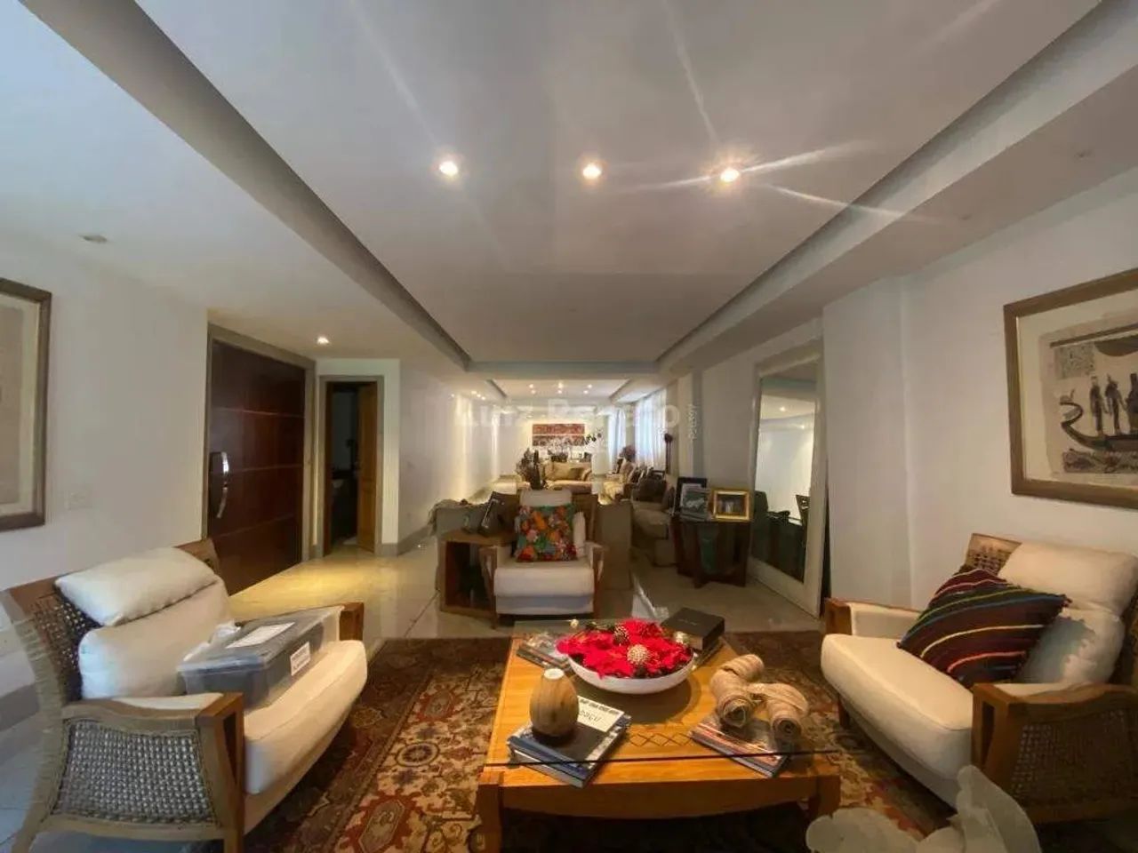 Apartamento á venda no bairro Savassi - Foto 4