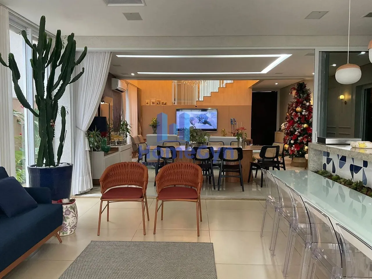 Sobrado à venda no Jardins Verona Goiânia GO.