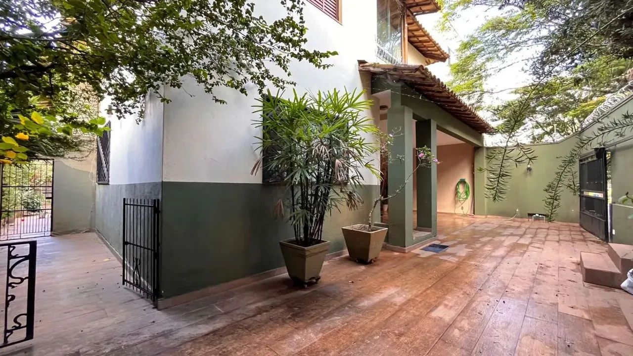 Casa no Santa Lúcia com 541m², 4 quartos, 2 suítes, 5 banheiros e 4 vagas - Foto 5