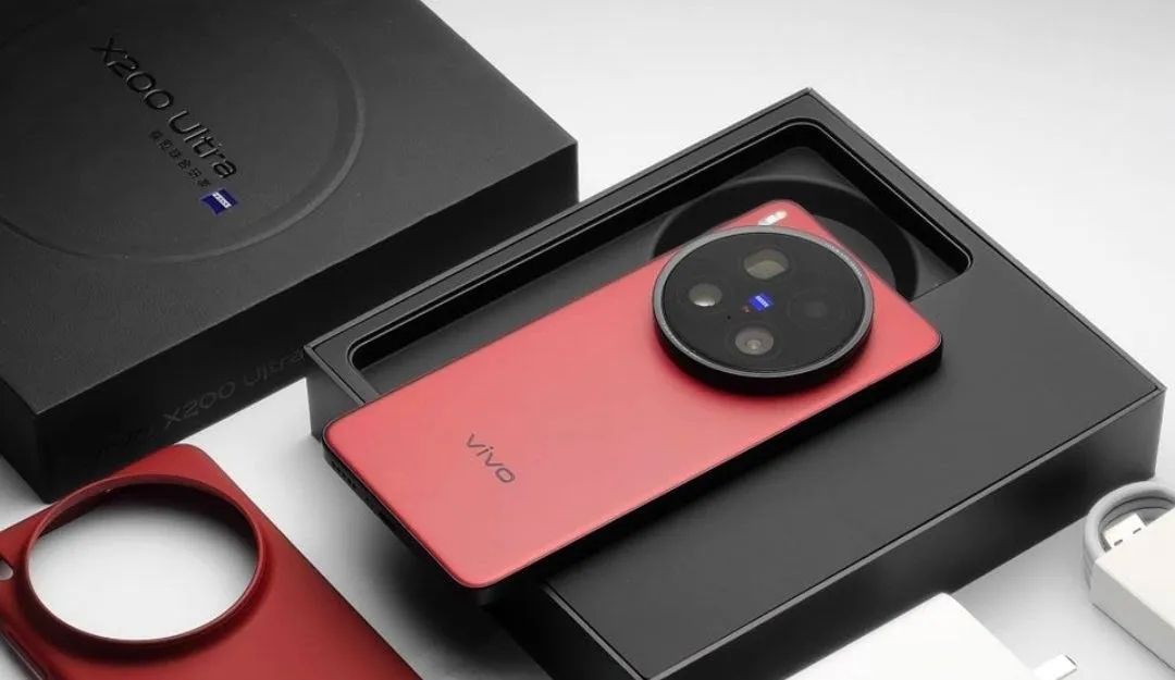 Vivo X200 Ultra Vermelho, 512GB de memória, completo, ZERO