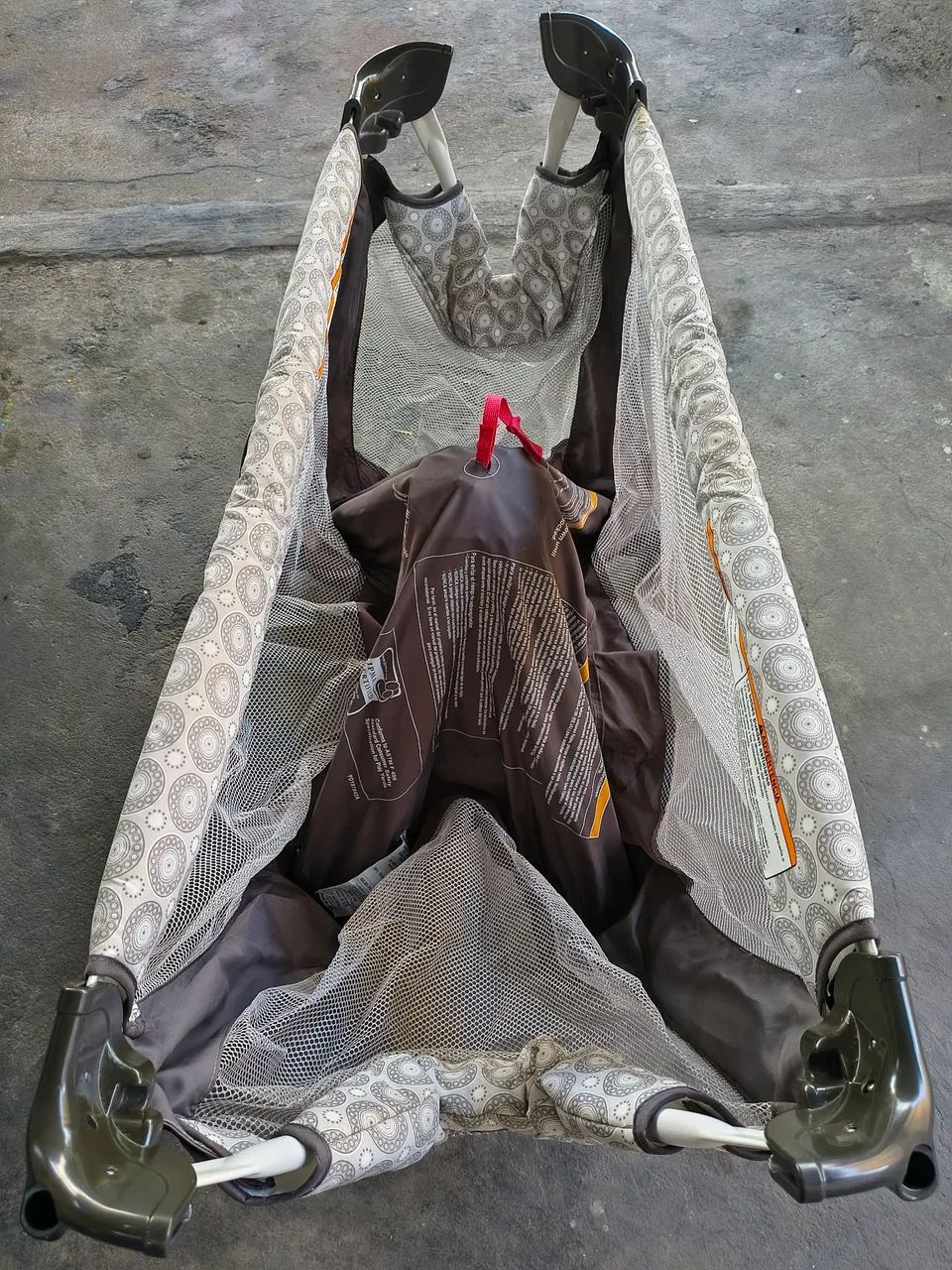 Cercado chiqueirinho Graco - Foto 2