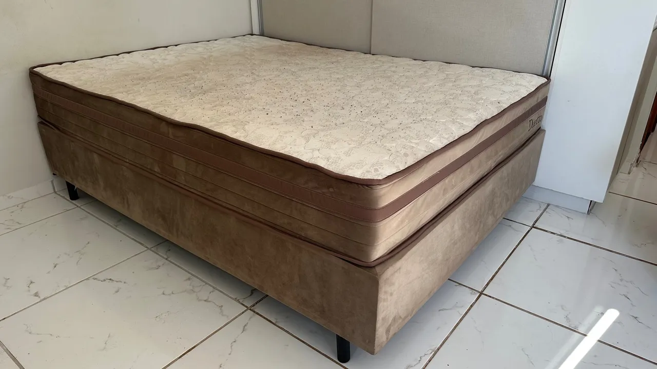 Conjunto Cama Box com Colchão Confortável