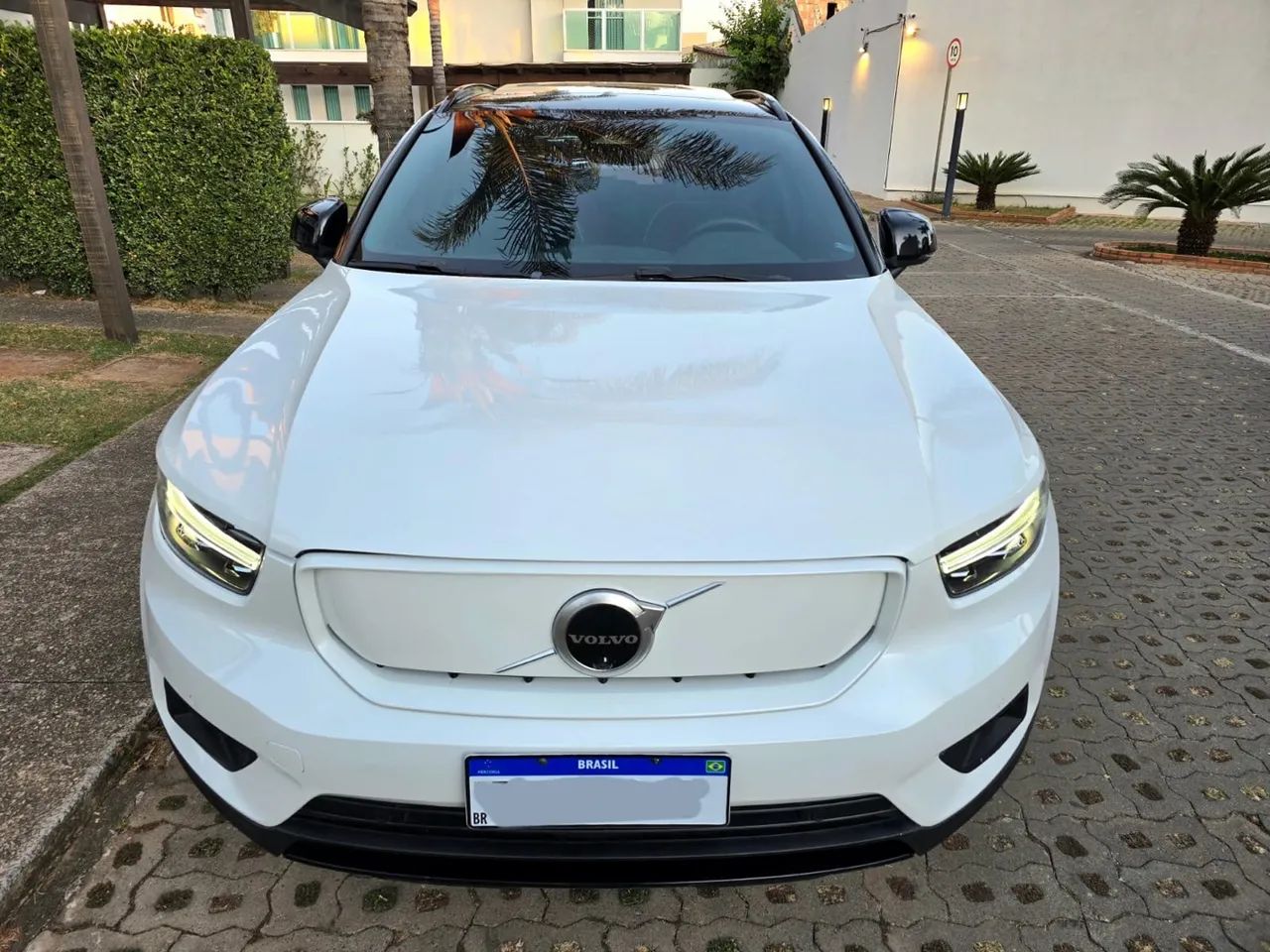 Vendo Volvo XC40 Recharge Pure 100% eletrica - 24 MIL KM RODADOS | 45 mil abaixo da fipe - Foto 4