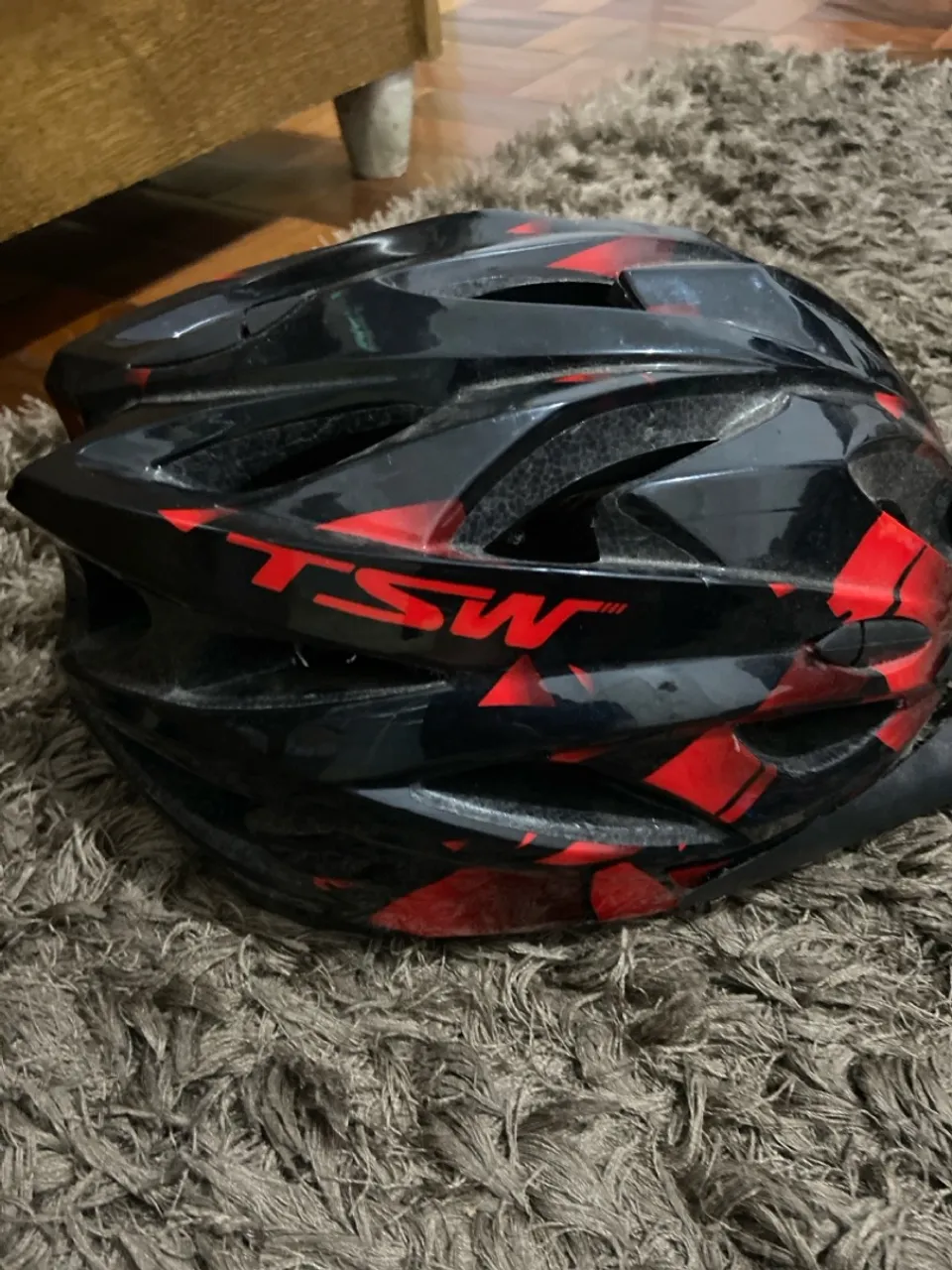 Capacete TSW MTB - Preto e Vermelho