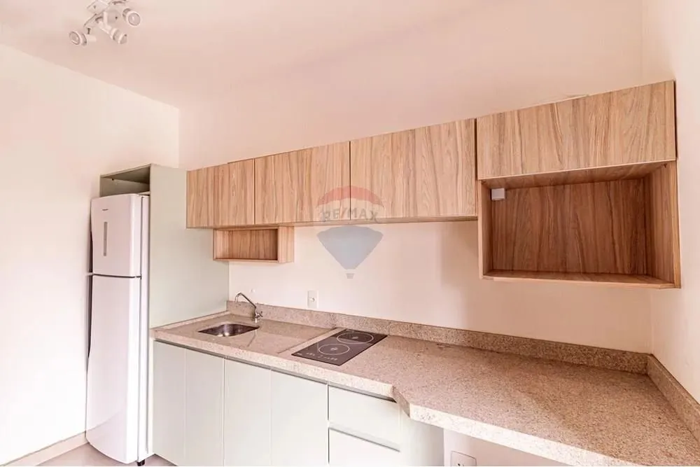 Excelente Studio Penthouse com 50m2 no Melhor da República!!
