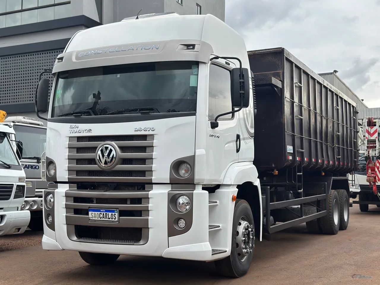 Volkswagen 6x4 Caçamba Agrícola traçado silagem  - Foto 2