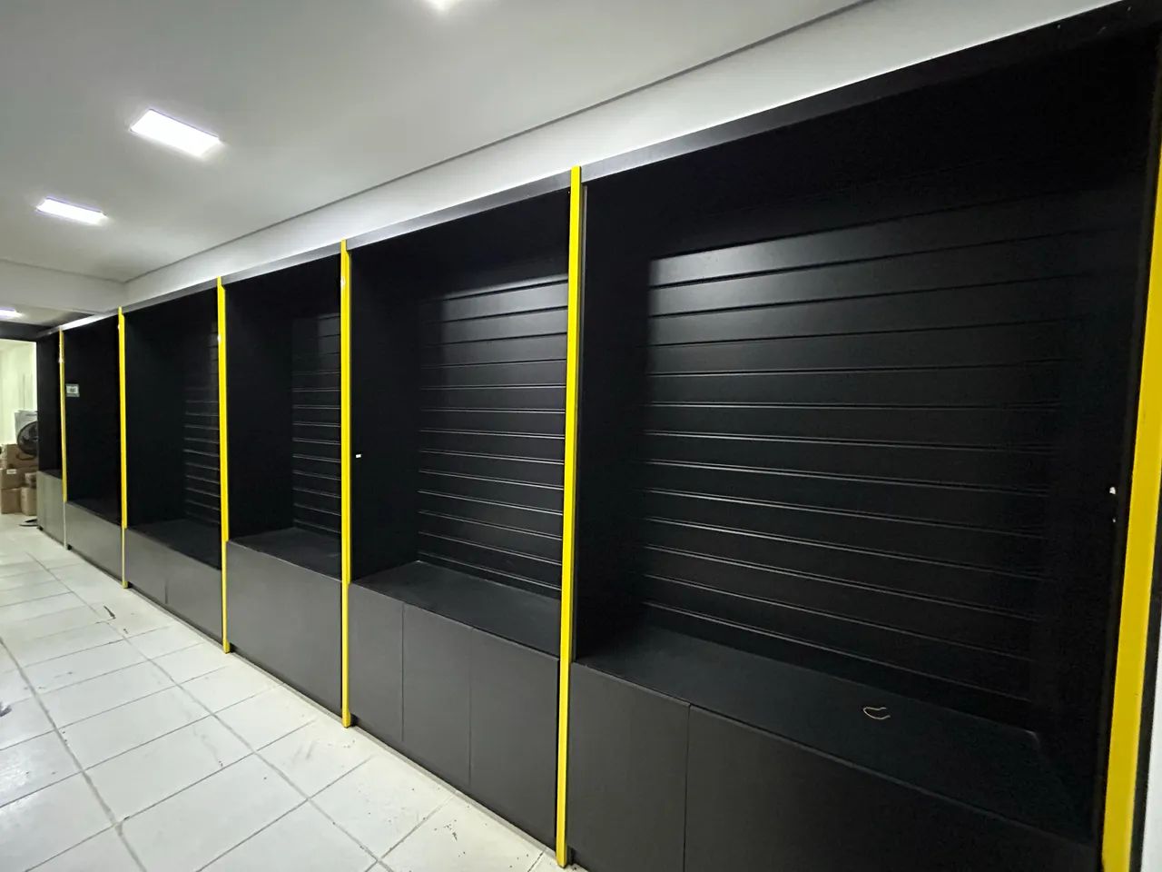 Armários loja64330719993987120