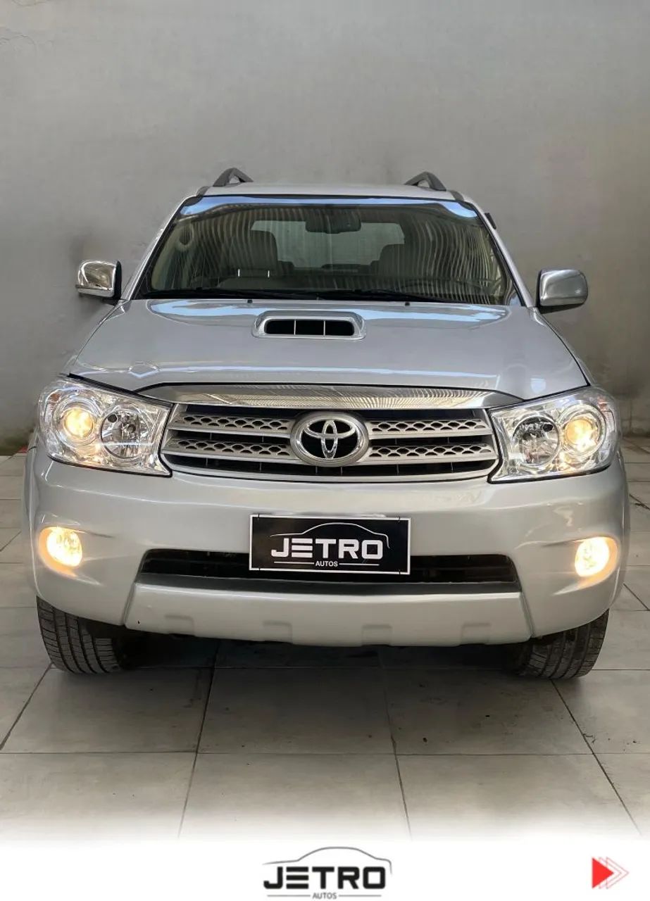Hilux Sw4 2009 Extra Diesel 7 Lugares 4x4 - Foto 5