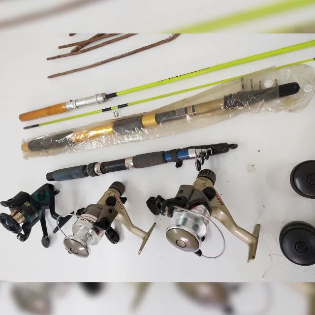 Varas de Pesca com Molinetes - Foto 3