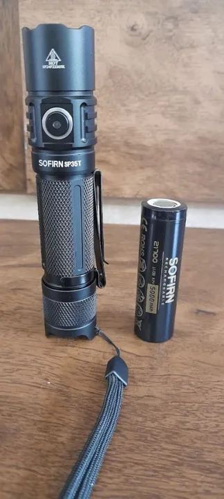 Lanterna sofirn SP35T 