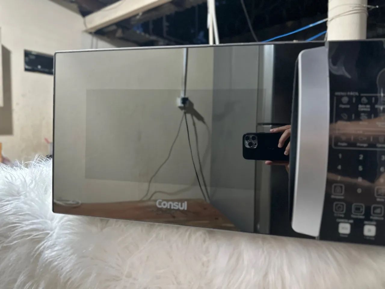 Micro-ondas Consul 32 Litros cor cinza espelhado com Menu Fácil - CMS46AR