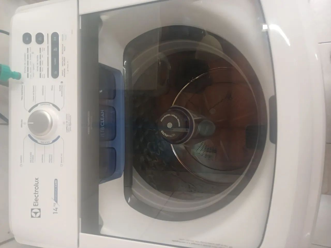 Máquina de lavar Electrolux 14 kg EssentialCare