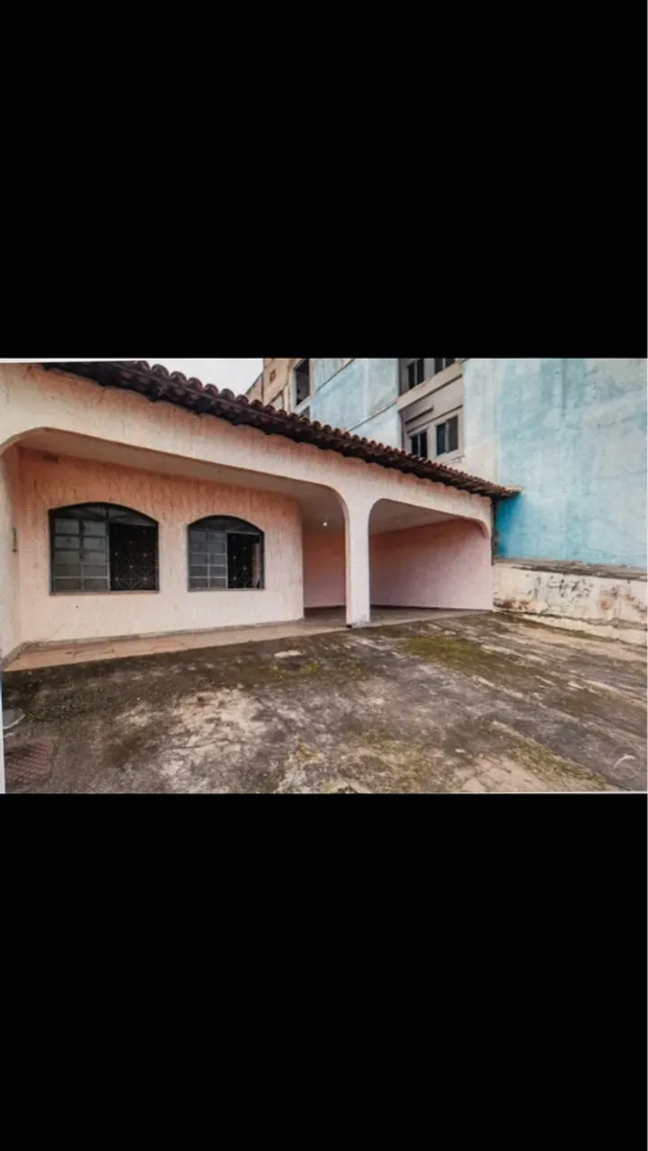 Vendo casa de 5 qts em ótima localização em Taguatinga norte!