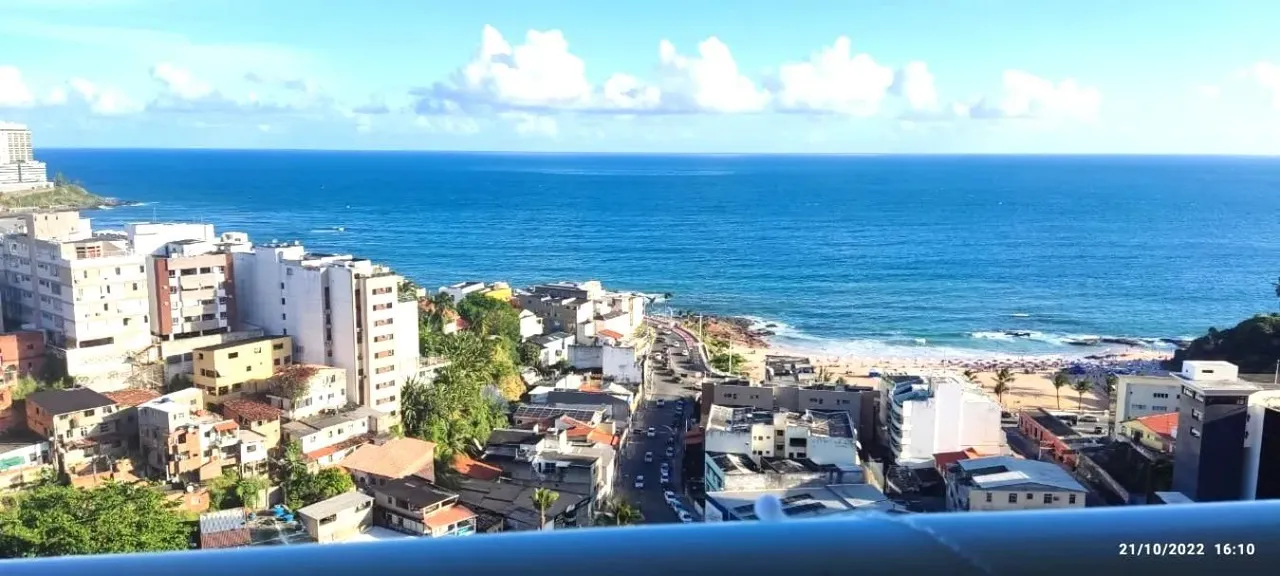 1/4 ( STUDIO ) MOBILIADO CELEBRATION GARIBALDI R$ 4.000,00 SALVADOR BA