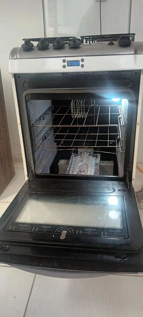 Fogão Electrolux 4 Bocas Temporizador Digital  - Foto 6