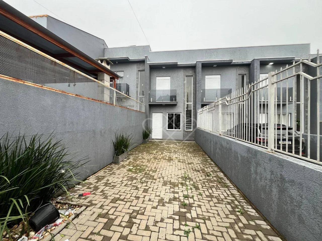 Casa mobiliada com suíte e churrasqueira para alugar no bairro Vera Cruz, em Gravataí