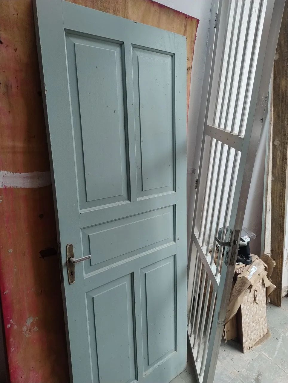 Portas de madeira maciça 80 x 210