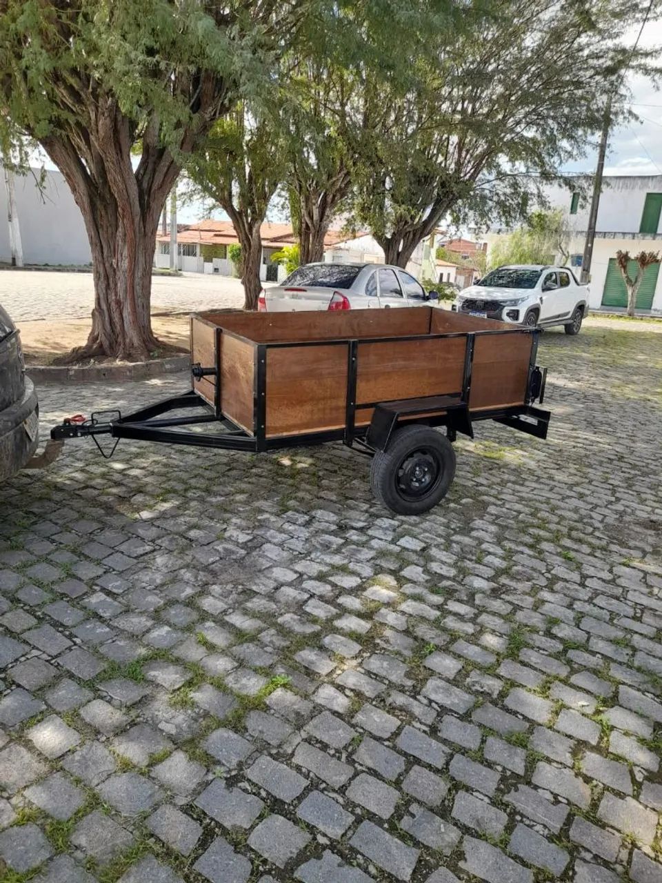 Reboque 1.20 x 2.00 com nota fiscal 