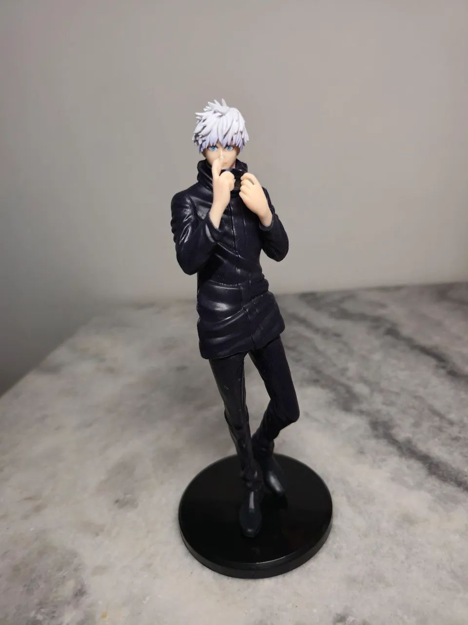 Satoru Gojo estátua bootleg 15cm