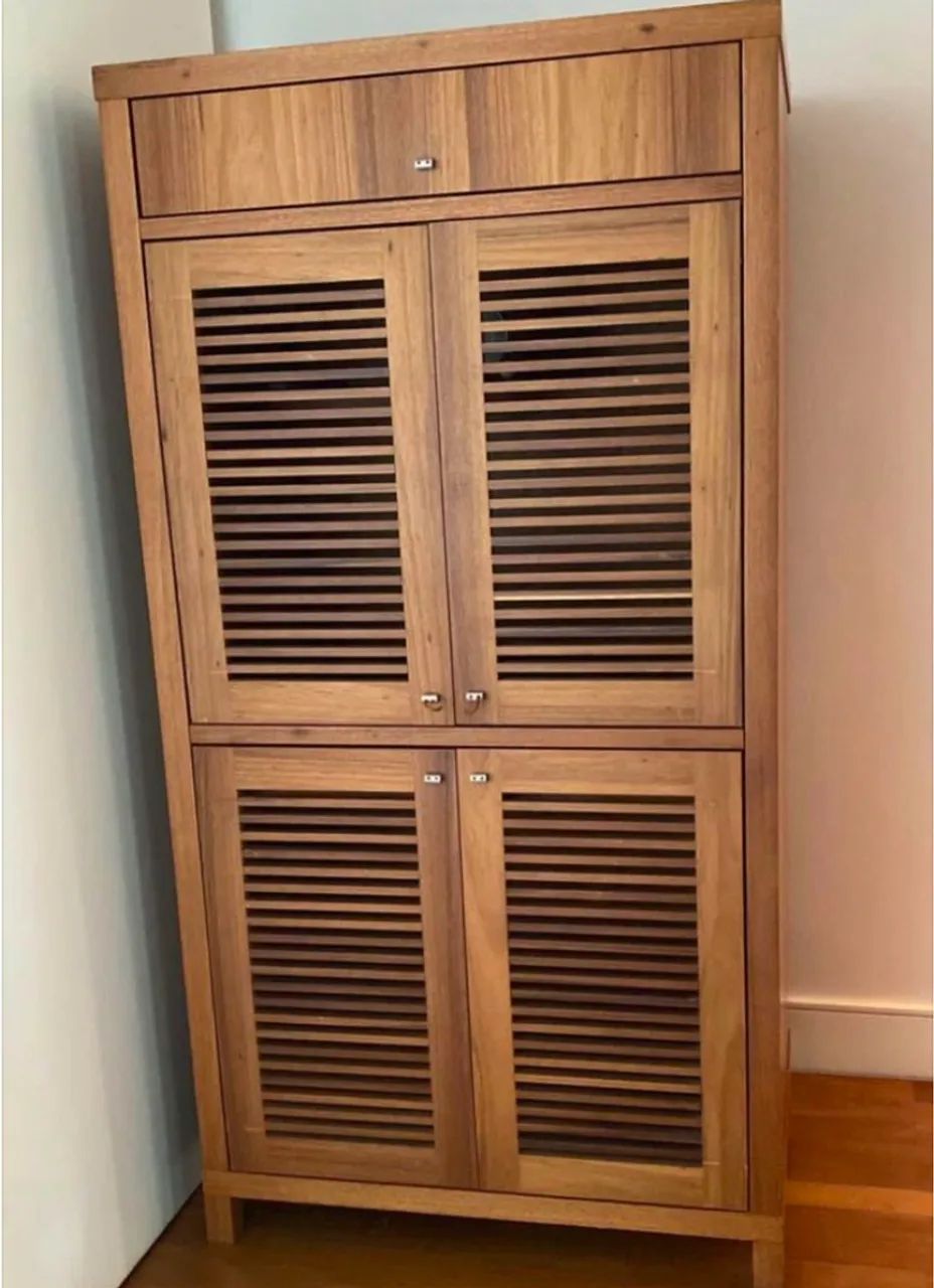 Armário Multifuncional de Madeira Freijó 