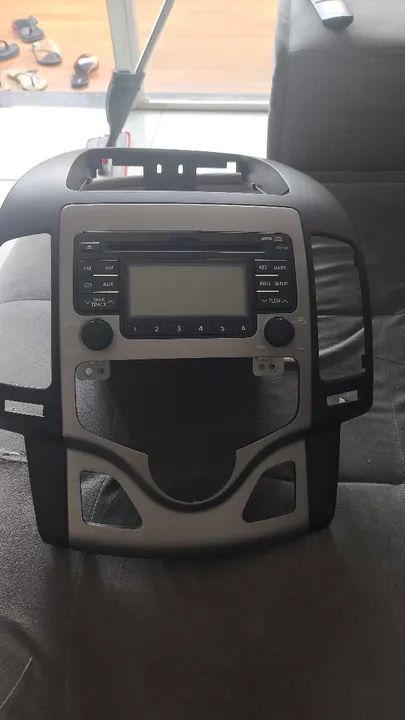 Som do i30 com moldura original do ar digital  - Foto 4