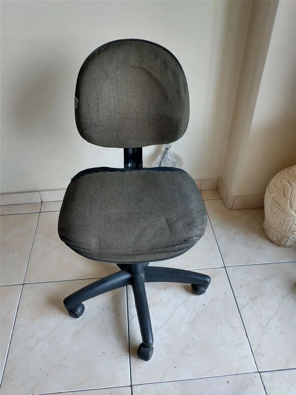 CADEIRA DE ESCRITORIO TIPO GERENTE