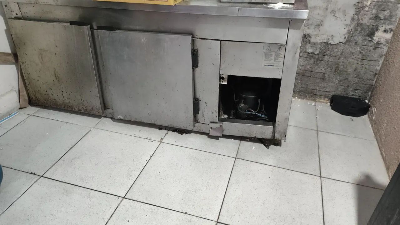 Doa-se balcão refrigerado64520776805251120
