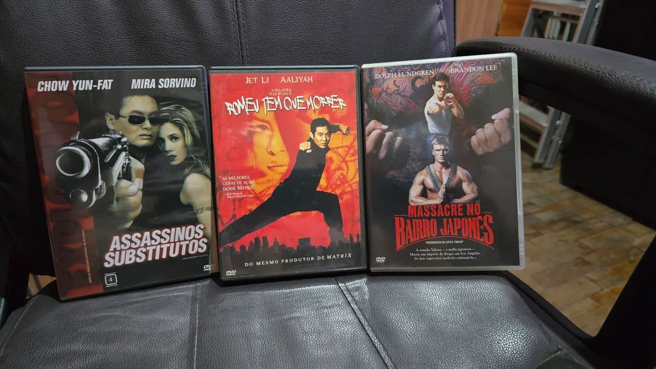 DVDs de ação e filmes de artes marciais