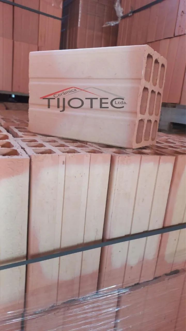 Tijolos direto da fábrica 