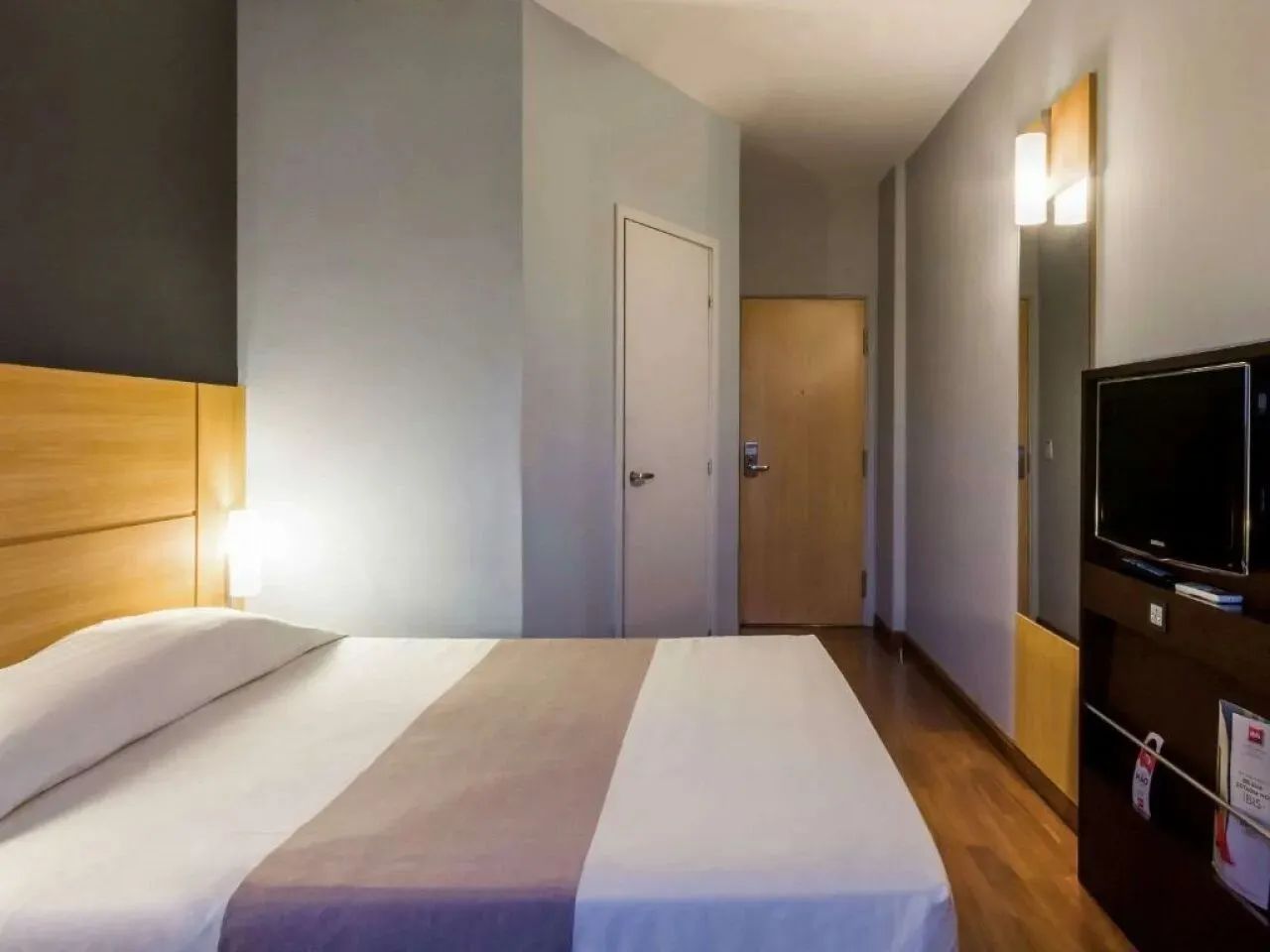Flat Ibis Jaboticabal disponível para venda com 18m², 01 dorm e 012 vaga de garagem - Foto 4