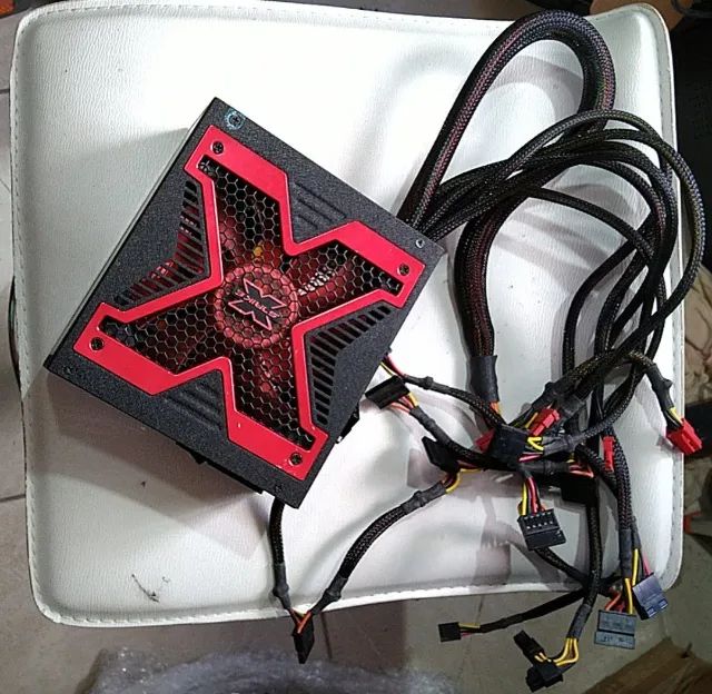 COM DEFEITO: 2 Fontes ATX Strike-X 600W e Brazil PC 500W- COM DEFEITO - Foto 3