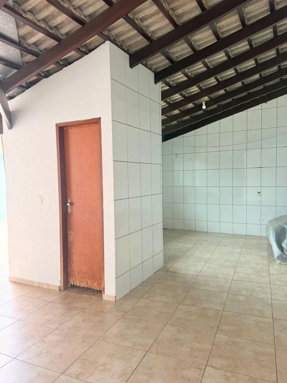 Casa muito boa com planejados aceito troca * - Foto 3