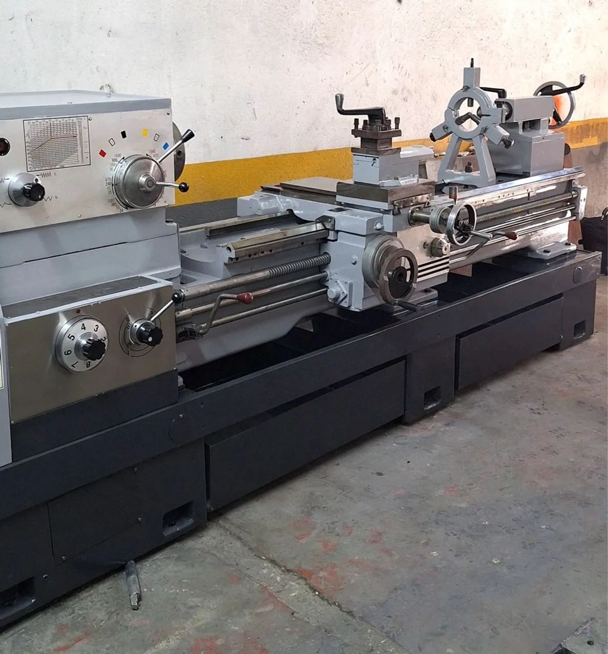 Torno Mecânico 650x2000 - Foto 4