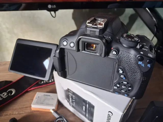 Canon EOS Rebel T5i + Lente 18-55mm - Sua porta de entrada para a fotografia profissional! - Foto 2