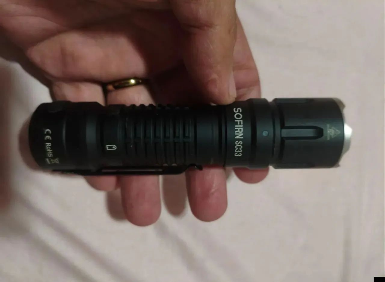 Lanterna Tática Sofirn 5200lm 6500K